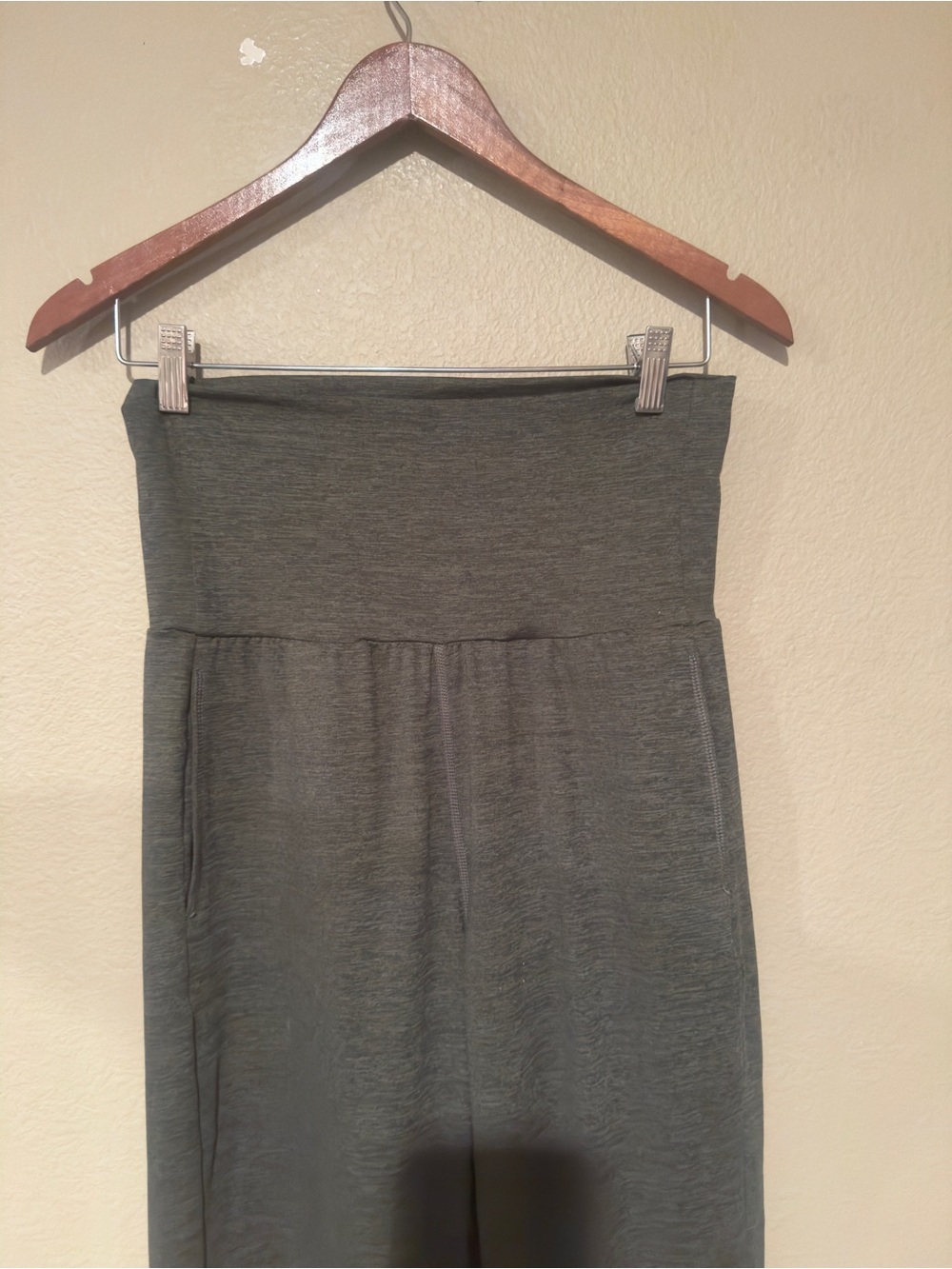Aerie Offline High Waisted Tapered Space Dye Yoga Joggers Green Size Small - Picture 3 of 7